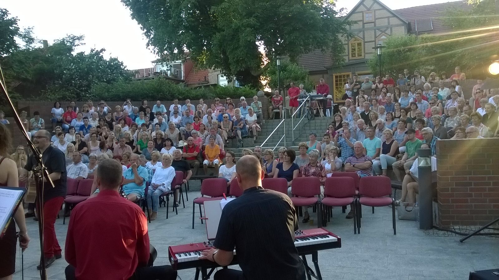 Ein Foto vom Konzert im Bürgergarten Röbel 2016